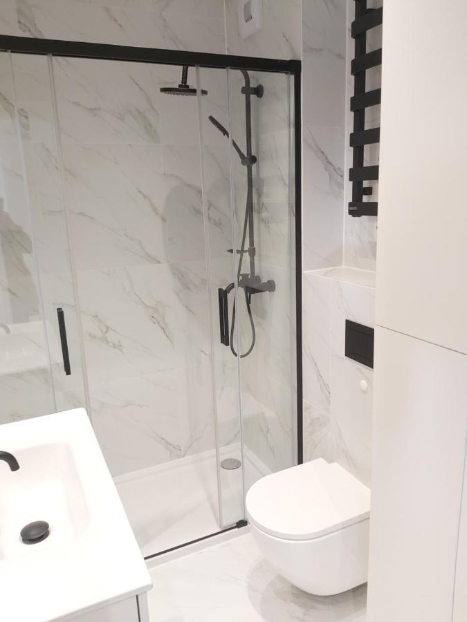 Apartament 150 Zaspa Vvita Z Prywatnym Ogrodem I Tarasem 그단스크 외부 사진